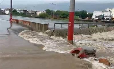 Weather: राजस्थान में भारी बारिश ने फिर लगाया टॉप गियर, अजमेर डूबा, आज 14 जिलों पर बड़ा संकट