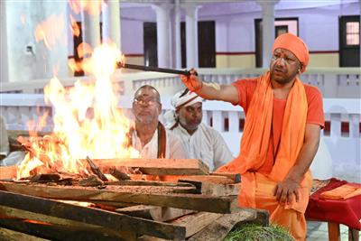 मुख्यमंत्री ने शारदीय नवरात्रि में महाअष्टमी एवं महानवमी के अवसर पर प्रदेशवासियों को हार्दिक बधाई और शुभकामनाएं दीं