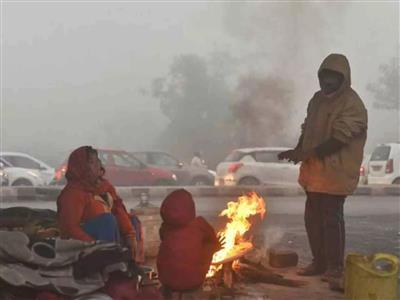 Weather Alert: घने कोहरे की चपेट में उत्तर भारत; दृश्यता में गिरावट से बढ़ी परेशानी, विमान और ट्रेनें प्रभावित