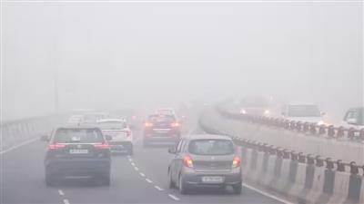 Delhi Weather: सर्दी में टूटा गर्मी का रिकॉर्ड, अगले 3 दिन कैसा रहेगा मौसम